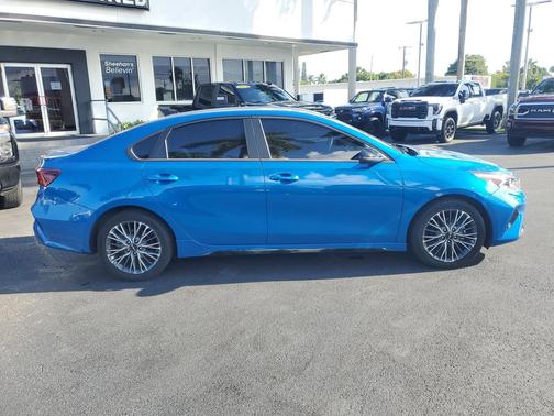 2022 Kia Forte GT-Line