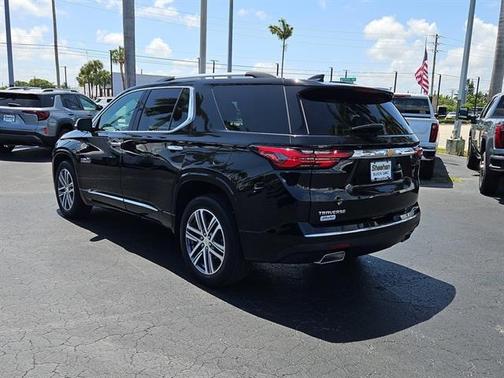 2023 Chevrolet Traverse High Country