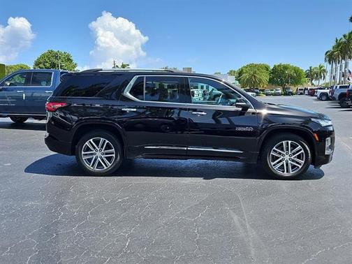2023 Chevrolet Traverse High Country