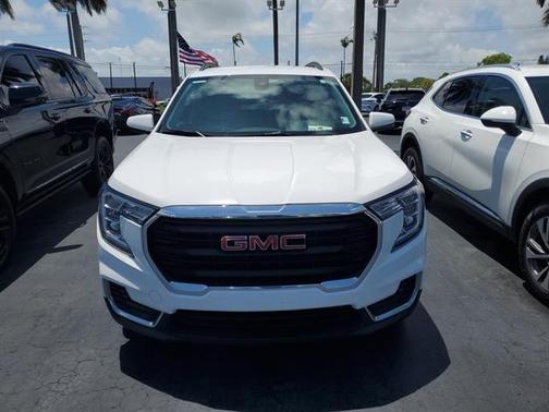 2022 GMC Terrain SLE