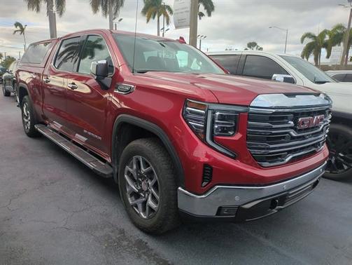 2023 GMC Sierra 1500 SLT