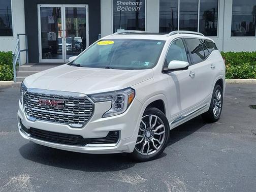 2022 GMC Terrain Denali