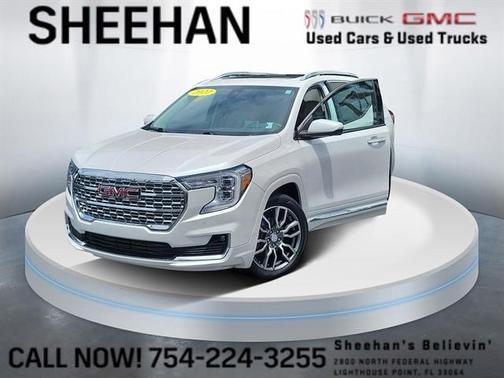 2022 GMC Terrain Denali