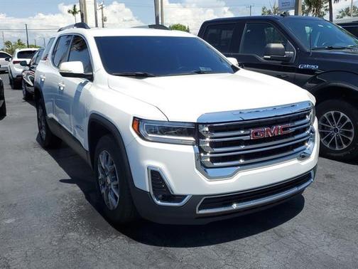 2023 GMC Acadia AWD SLT