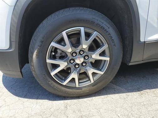 2023 GMC Acadia AWD SLT