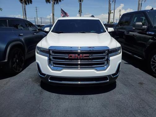 2023 GMC Acadia AWD SLT