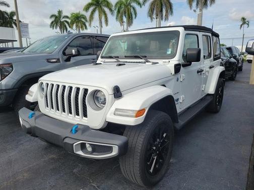 2022 Jeep Wrangler Unlimited 4xe Sahara