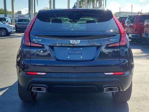 2023 Cadillac XT4 Luxury