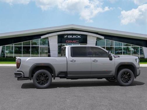 2025 GMC Sierra 2500 AT4