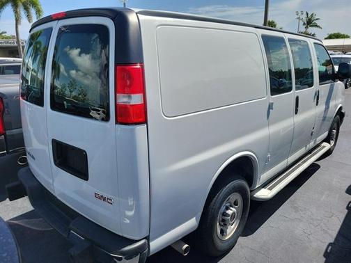 2023 GMC Savana 2500 Work Van