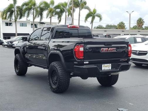 2024 GMC Canyon AT4X