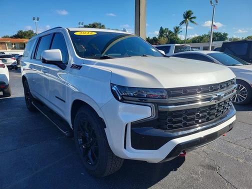 2022 Chevrolet Suburban 4WD Z71