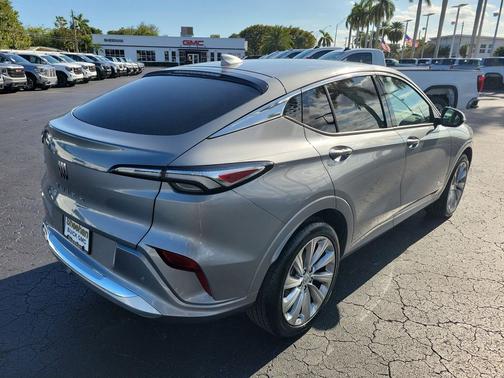 2025 Buick Envista Avenir FWD