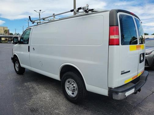 2015 Chevrolet Express 2500 Work Van