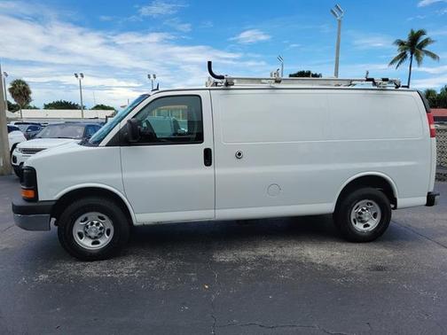 2015 Chevrolet Express 2500 Work Van
