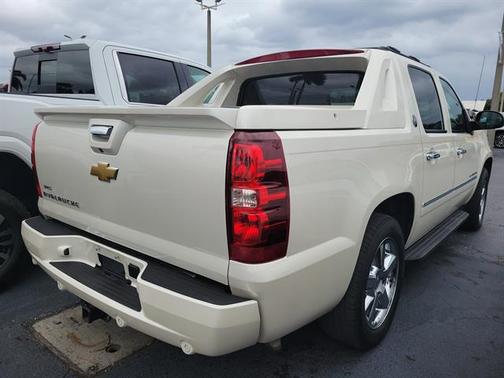 2013 Chevrolet Avalanche LTZ