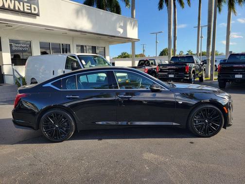 2022 Cadillac CT5 Premium Luxury