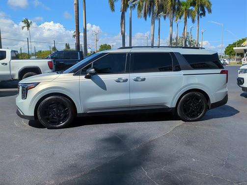 2025 Kia Carnival SX Prestige