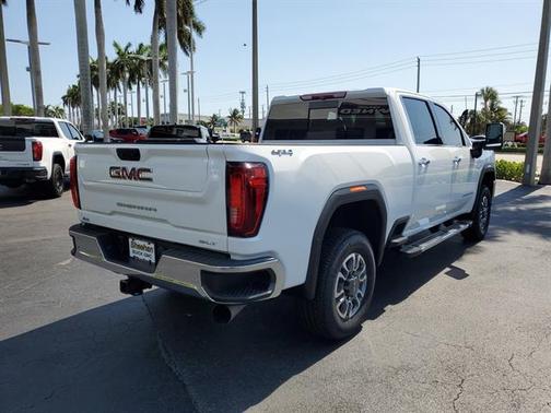 2023 GMC Sierra 2500 SLT
