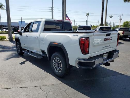 2023 GMC Sierra 2500 SLT