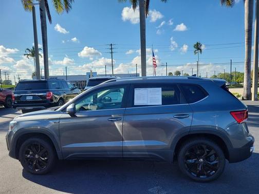 2022 Volkswagen Taos 1.5T SE