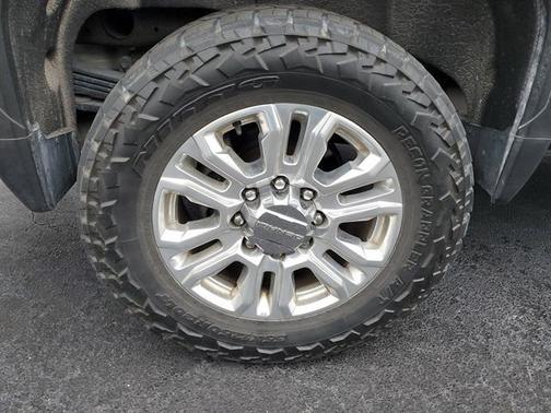 2023 GMC Sierra 2500 Denali