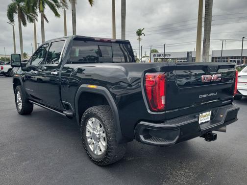 2023 GMC Sierra 2500 Denali