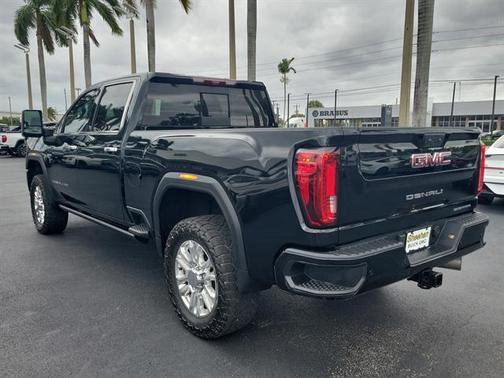 2023 GMC Sierra 2500 Denali