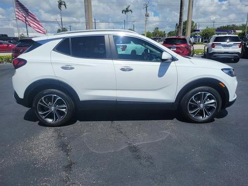 2023 Buick Encore GX Select