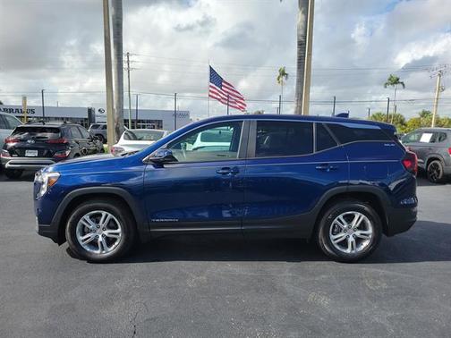 2022 GMC Terrain SLE