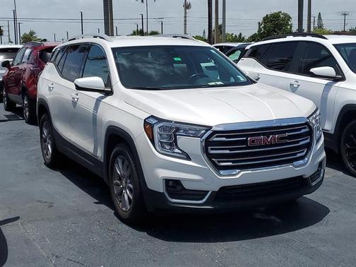 2022 GMC Terrain SLT