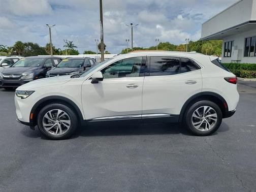 2022 Buick Envision FWD Essence