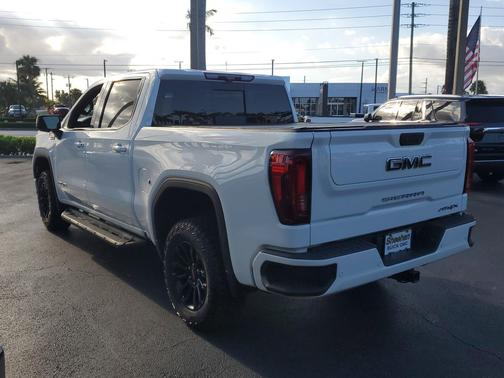 2022 GMC Sierra 1500 AT4X