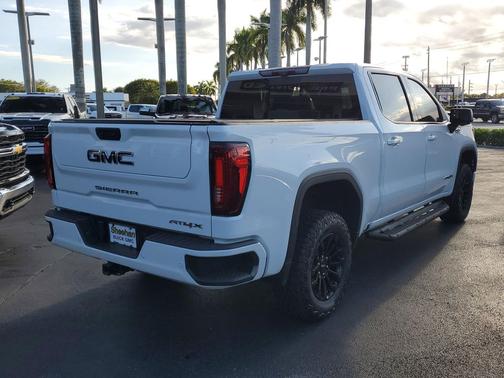 2022 GMC Sierra 1500 AT4X