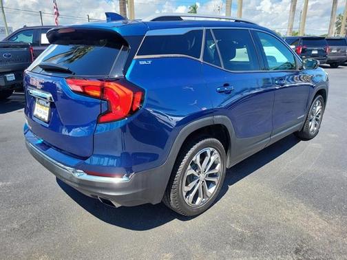 2020 GMC Terrain SLT