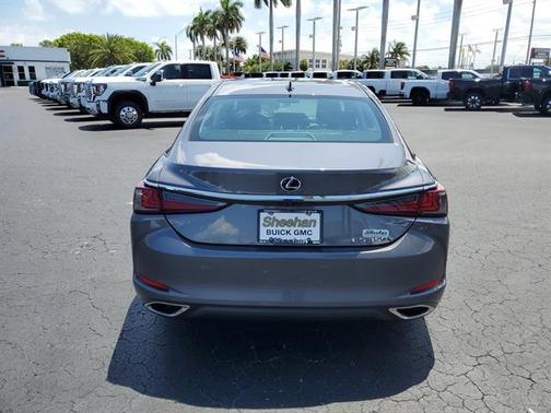 2020 Lexus ES 350 Base
