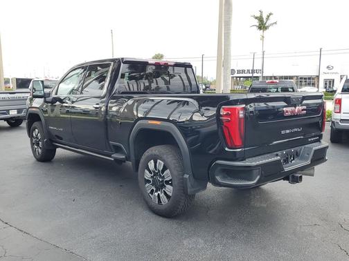 2024 GMC Sierra 2500 Denali