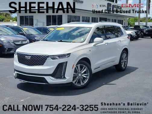 2022 Cadillac XT6 Premium Luxury FWD