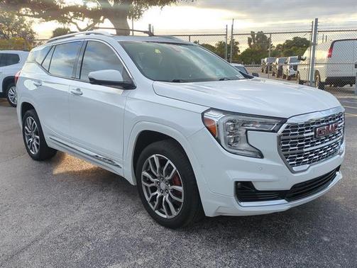 2024 GMC Terrain Denali