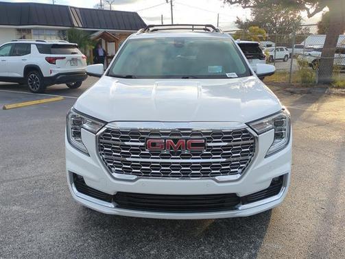 2024 GMC Terrain Denali