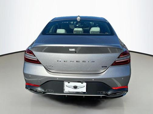 2025 Genesis G70 3.3T RWD Sport Advanced