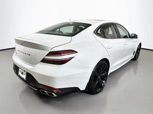 White 2023 Genesis G70 2.0T RWD