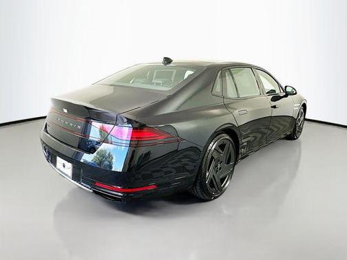 2026 Genesis G90 e-SC Prestige Black