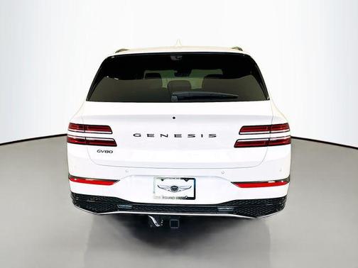 Uyuni White 2026 Genesis GV80 3.5T