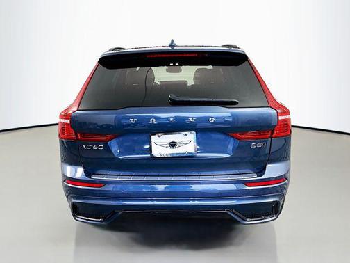 Denim Blue Metallic 2025 Volvo XC60 B5 Ultra