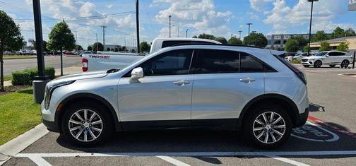 Radiant Silver Metallic 2021 Cadillac XT4 Sport