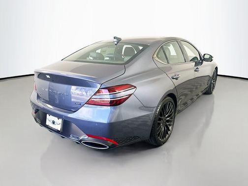 2026 Genesis G70 3.3T Prestige Graphite