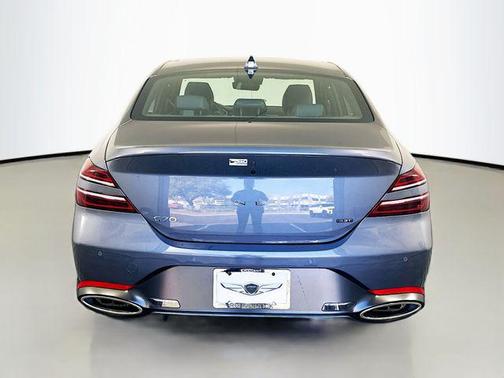 2026 Genesis G70 3.3T Prestige Graphite