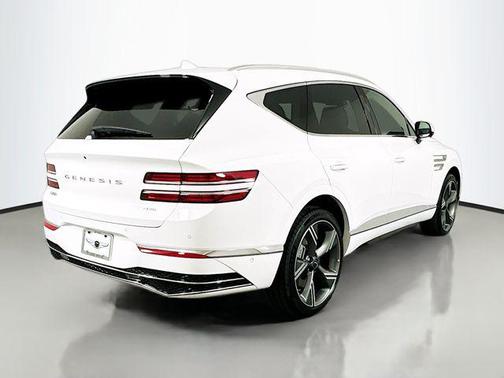 2025 Genesis GV80 2.5T