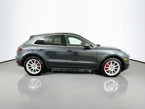 2018 Porsche Macan GTS